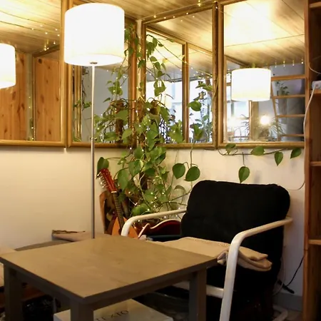 Charming Studio Parc Des Buttes-chaumont パリ